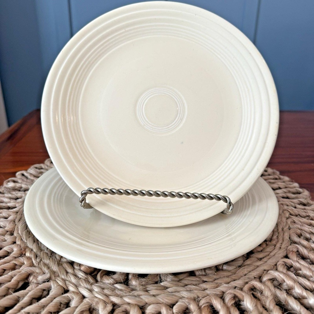 Fiestaware‎ Cream Plates 10.5" Dinner 9.5" Luncheon HLC USA Lot 2